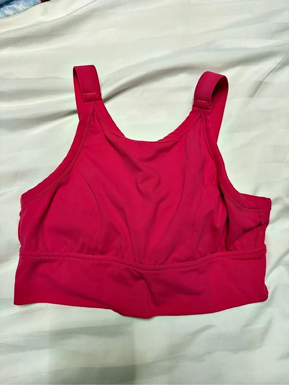 Aerie Women’s Sports Bra in Pink Size large